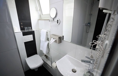 Zentrum Hotel | Hotel Savoy Bonn