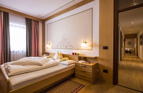 La Villa Hotel | Hotel Savoy