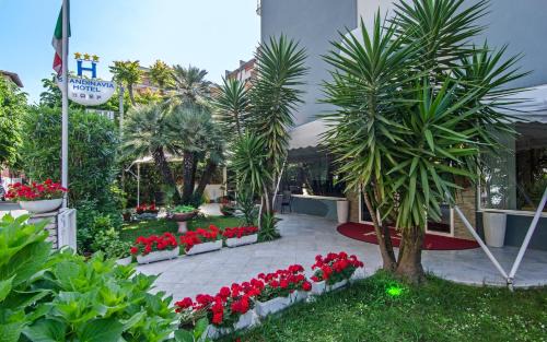 Marina di Massa Hotel | Hotel Scandinavia