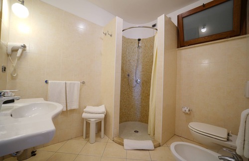 Marina di Zambrone Hotel | Hotel Scoglio del Leone