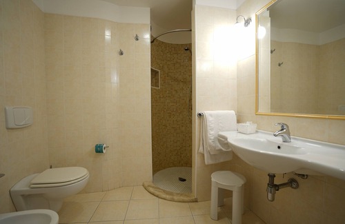 Marina di Zambrone Hotel | Hotel Scoglio del Leone