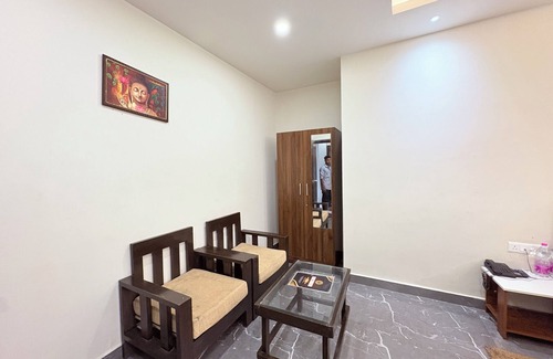 Puri Hotel | HOTEL SEMAYRA Puri