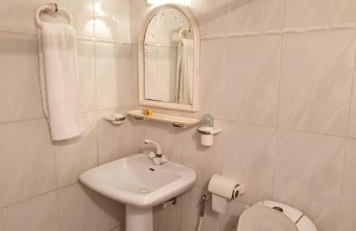 Multan House | Hotel Sereena residence