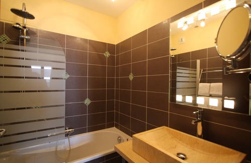 Algajola Hotel | Hotel Serenada