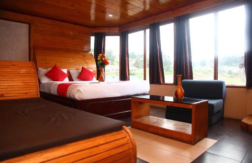 Ooty Hotel | HOTEL SHIV SHANTHI INN MOORTHI HOSPITALITY OOTy