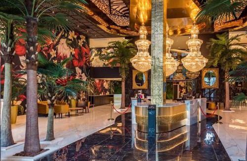 Sandown Hotel | Hotel Sky, Sandton