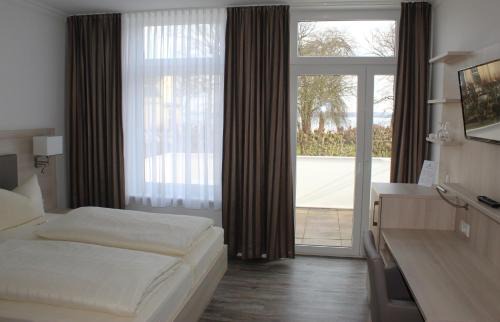 Alt-Travemunde/Ronnau Hotel | Hotel Sonnenklause