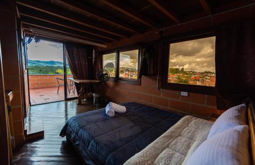 La Ceja House | Hotel Spa Bliss Guatape