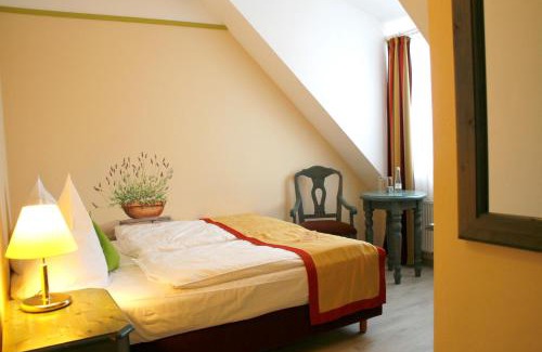 Weisenheim am Berg Hotel | Hotel Speeter