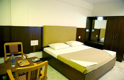 Hassan Hotel | Hotel Sri Krishna