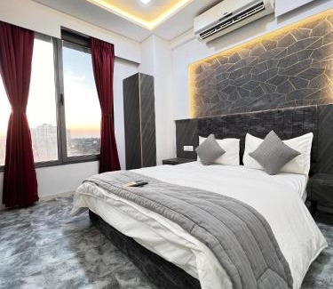 Surat House | HOTEL STAR GALAXY