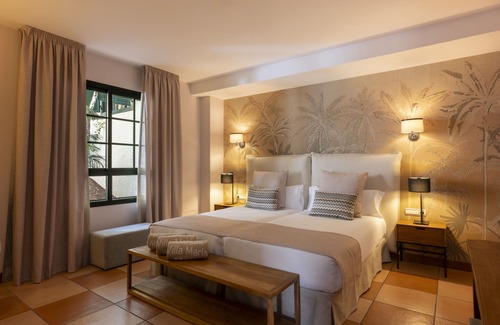 Costa Adeje Hotel | Hotel Suite Villa María