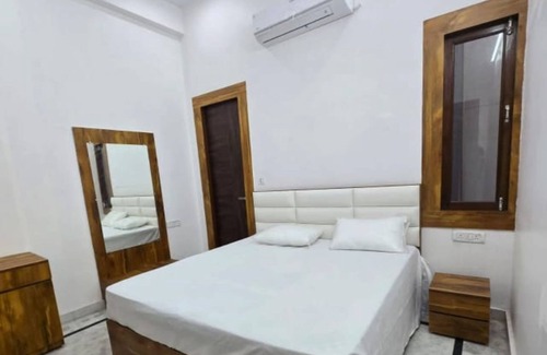 Meerut Hotel | Hotel T Star
