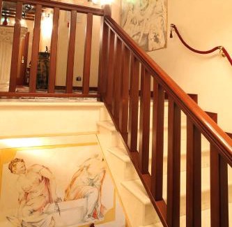 Santa Maria di Sala Hotel | Hotel Tabina