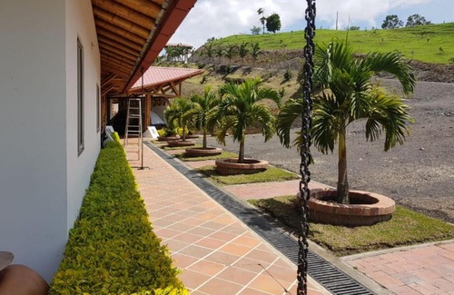 Vergara Hotel | Hotel Takuara