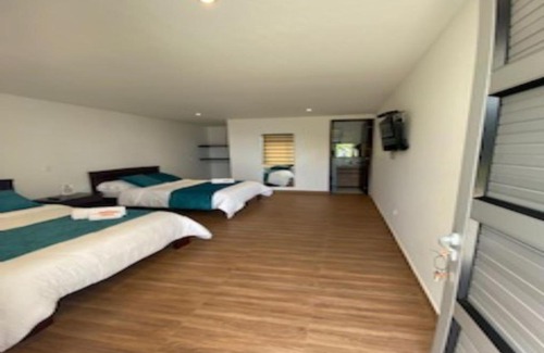 Vergara Hotel | Hotel Takuara