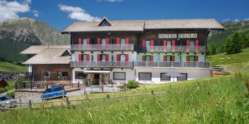 Teola Hotel | Hotel Teola