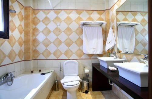 Nikiana Hotel | Hotel Tesoro