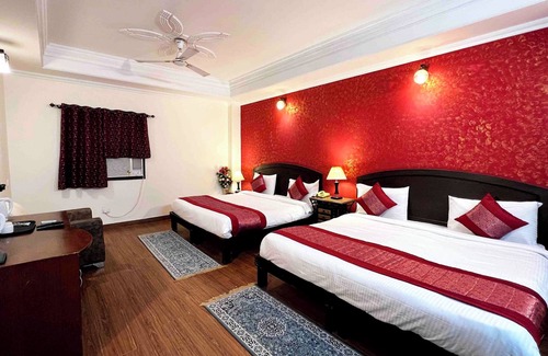 Mahipalpur Extension Hotel | Hotel The Grand Shoba