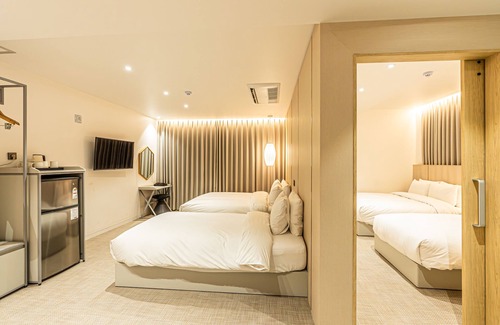 Seogwipo City Hotel | Hotel The Grang Seogwipo