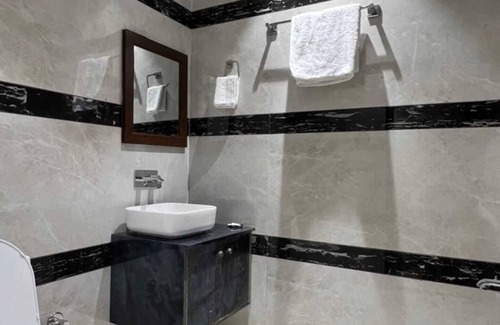 Zirakpur Hotel | Hotel The SOHO