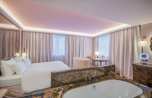 Innere Stadt Hotel | Hotel Topazz & Lamée