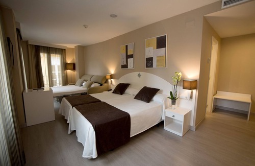 Old Town Hotel | Hotel Torico Plaza