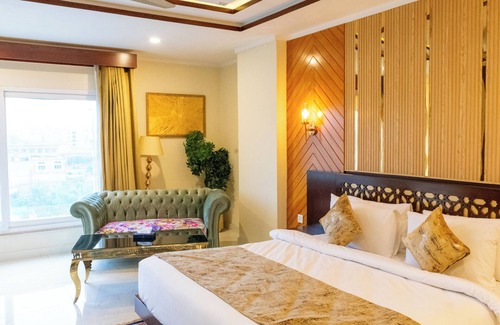 Peshawar Hotel | Hotel Tourmaline