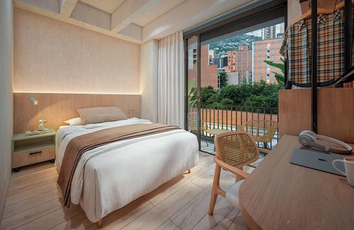 Sabaneta Hotel | Hotel Tres Altares Sabaneta