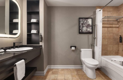 Bromont Hotel | Hotel Vallea Bromont, Tapestry Collection by Hilton