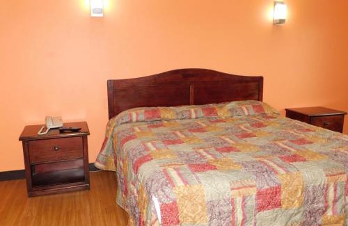 Monmouth Junction Hotel | Hotel Vicenza