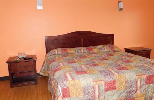 Monmouth Junction Hotel | Hotel Vicenza