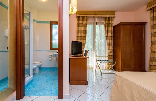 Nocera Superiore Hotel | Hotel Villa Albani