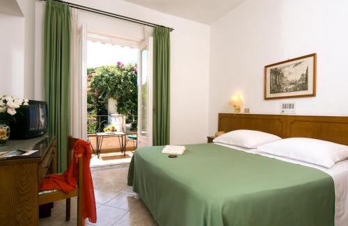 Lacco Ameno Hotel | Hotel Villa Angelica