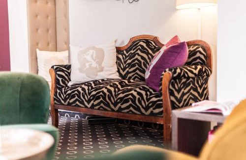 City Centre Salzburg Hotel | Hotel Villa Carlton - Adults Only