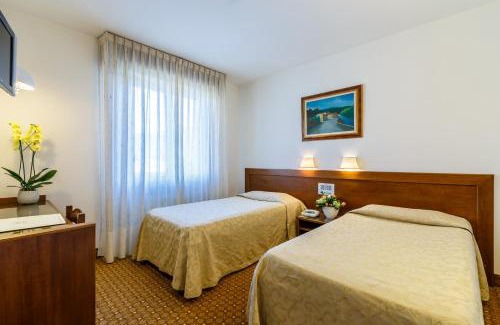 Pescia Hotel | Hotel Villa Delle Rose