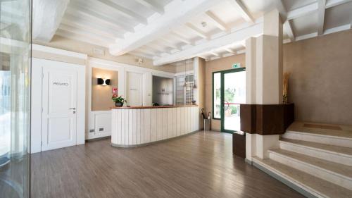 Reggiolo Hotel | Hotel Villa Nabila