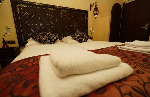 Gutleutviertel Hotel | Hotel Villa Oriental & Restaurant