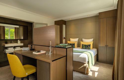 Quartier de l'Ecole-Militaire Hotel | Hotel Villa Saxe Eiffel