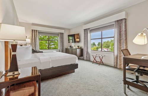 West Chester Hotel | Hotel Warner