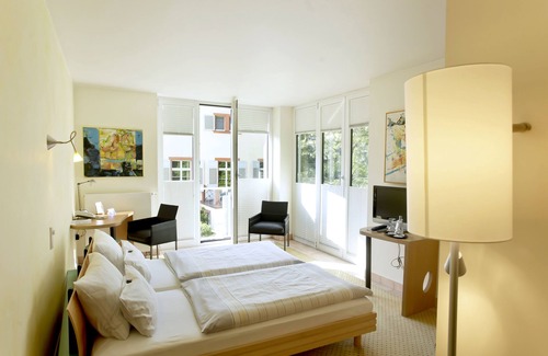 Ettlingen Hotel | Hotel Watthalden