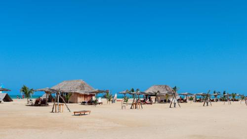 Manaure Hotel | Hotel Wayira Beach by On vacation