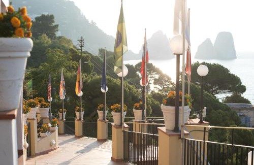 Marina Piccola Hotel | Hotel Weber Ambassador