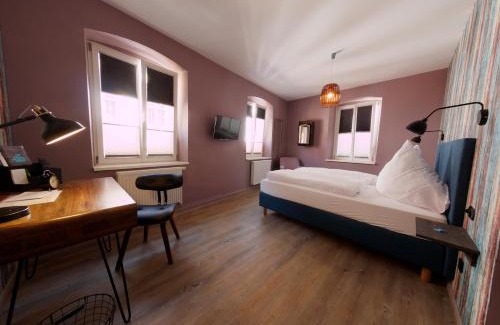 Volkach Hotel | Hotel - Weinbar FAHR AWAY