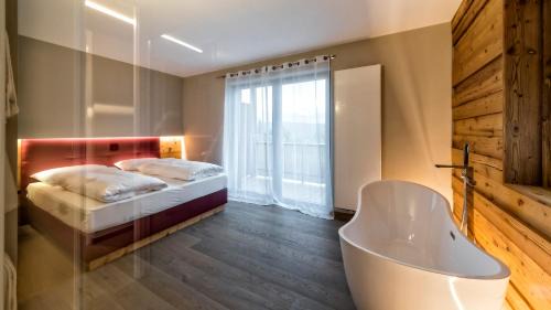 Caldaro Sulla Strada del Vino Hotel | Hotel Weingut Klosterhof