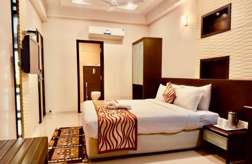 Amritsar Hotel | Hotel White Amritsar - A Luxury stay near golden temple