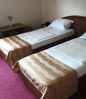 Arad Hotel | Hotel Xemar