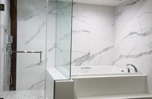 Glendale Hotel | Hotel Xilo Glendale