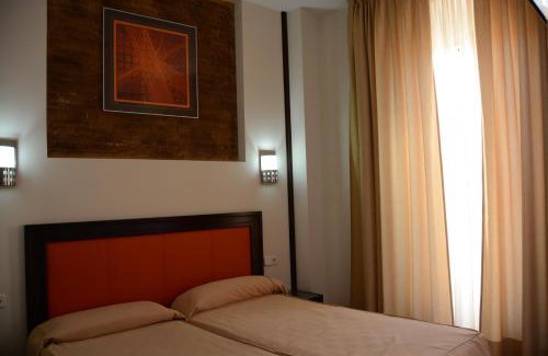Encarnacion-Regina Hotel | Hotel y Apartamentos Doña Lola