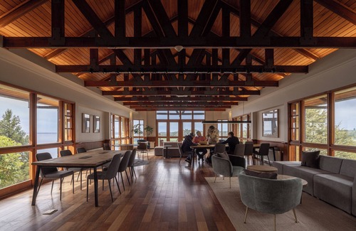 Frutillar Hotel | Hotel y Cabañas Punta Larga - Caja Los Andes